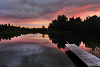 reflection of the sunset / ***