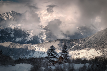 Tetnuldi Winter View / ***