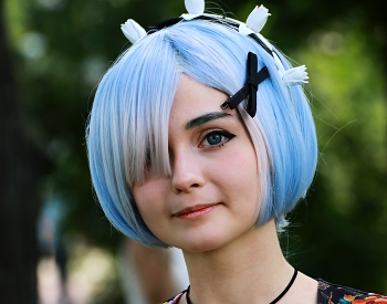 &nbsp; / ***