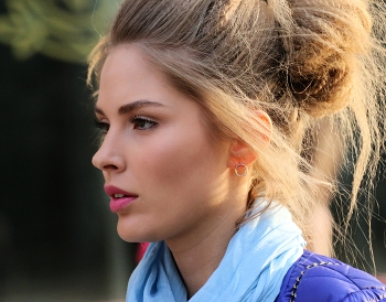 Julia / ***
