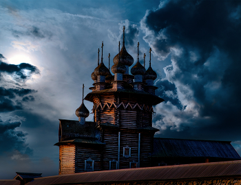 Church of the Cover of the Virgin mary / Kizhy.