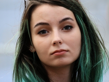 Julia / ***