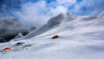 On the pass / ***