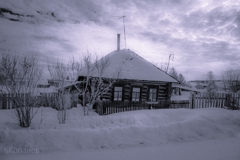 House in the village / ***