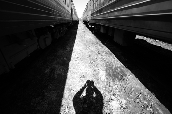 Shadows on the sand / ***