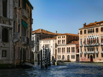 Grand Canal / ***