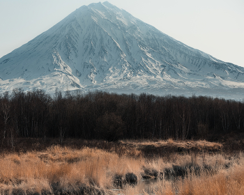 Koryaksky volcano, spring / ***