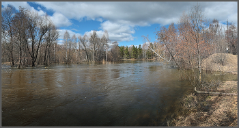 High water / ***