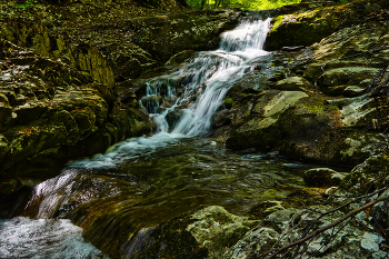 waterfall / ***