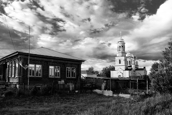 temple... / ***