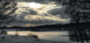Cold. / ***