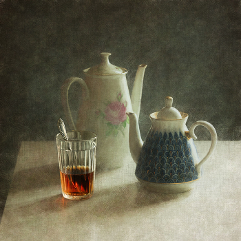 Tea / ***