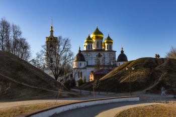 Dmitrov Kremlin / ***
