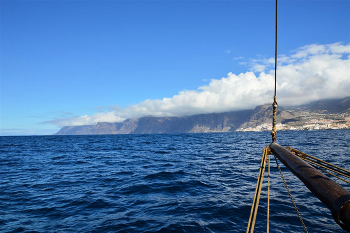 Los Gigantes, Tenerife, Canaries / Going to Los Gigantes Port wit a boat