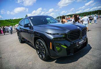 BMWfest_2025 / https://youtube.com/shorts/TuR5YdXKl7A?si=Rm_z7zbauO29z6A1
bmwxm