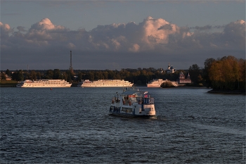Uglich / ***