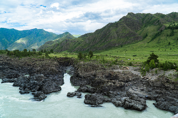 Altai Mountains / ***