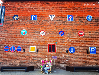 Wall / ***