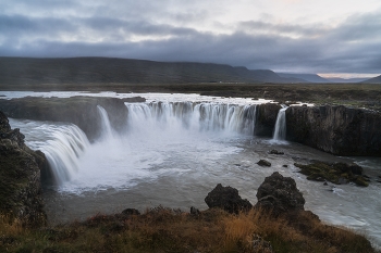 Iceland / ***