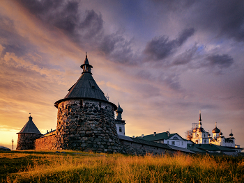 Monastery / ***