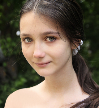 Alina / ***