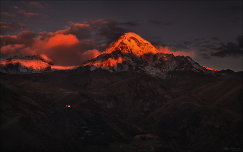 KAZBEGI / ***