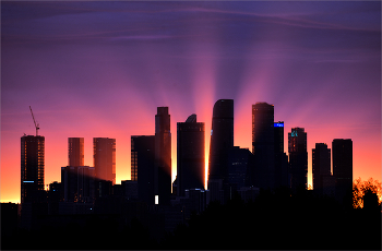 The sun rises / ***