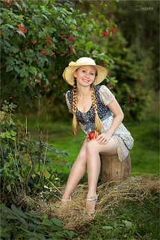 The girl in a hat / ***