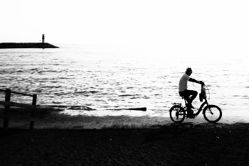 Direction / ***