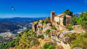 Siurana - vol de cigonya - Priorat / Siurana - vol de cigonya - Priorat
