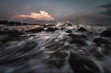 Storm ... / ***
