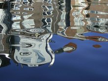 Water hallucinations / ***