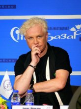 Just Moiseev / ***