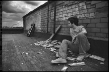 under a gray sky / ***