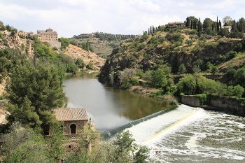 Toledo / ***