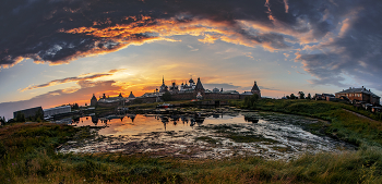 Solovkm / ***