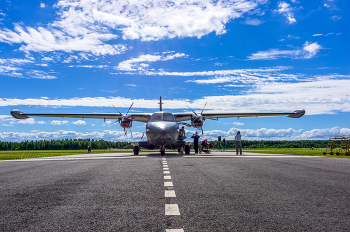 Let L-410UVP-E20;. / ***