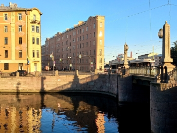 St. Petersburg / ***