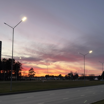 roten Sonnenuntergang / ***