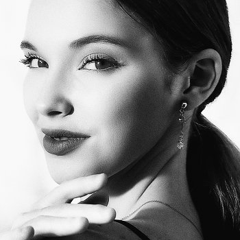 In a way ... / portrait, girl, body, retro,face,beautiful,look,studio, krivitskiy,