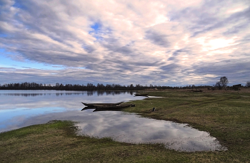 It was spring ... / ***