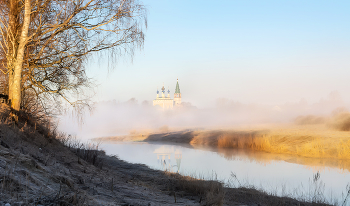 Foggy morning ... / ***