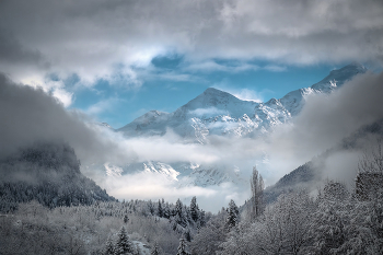 Tetnuldi Mountain In Winter Clothes / ***