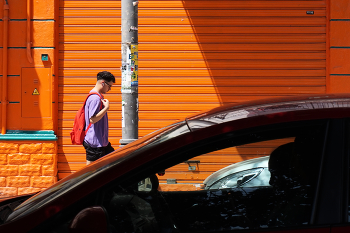 Auf einem Halt / ***