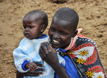 Madonna and Child / ***