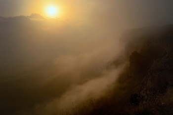 Sonnenuntergang in den Bergen / ***