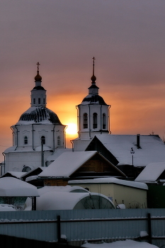 Bei Sonnenaufgang. / ***