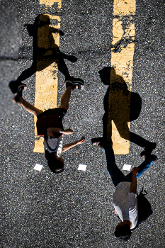 Über ihr Geschäft / ***