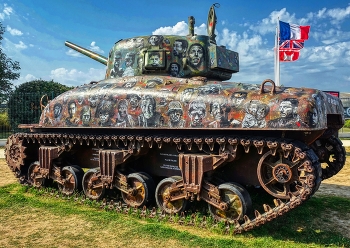 Le Bessin - Bayeux (Normandia) - tanc - França / Le Bessin - Bayeux (Normandia) - tanc - França