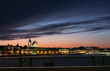 Evening Petersburg / ***